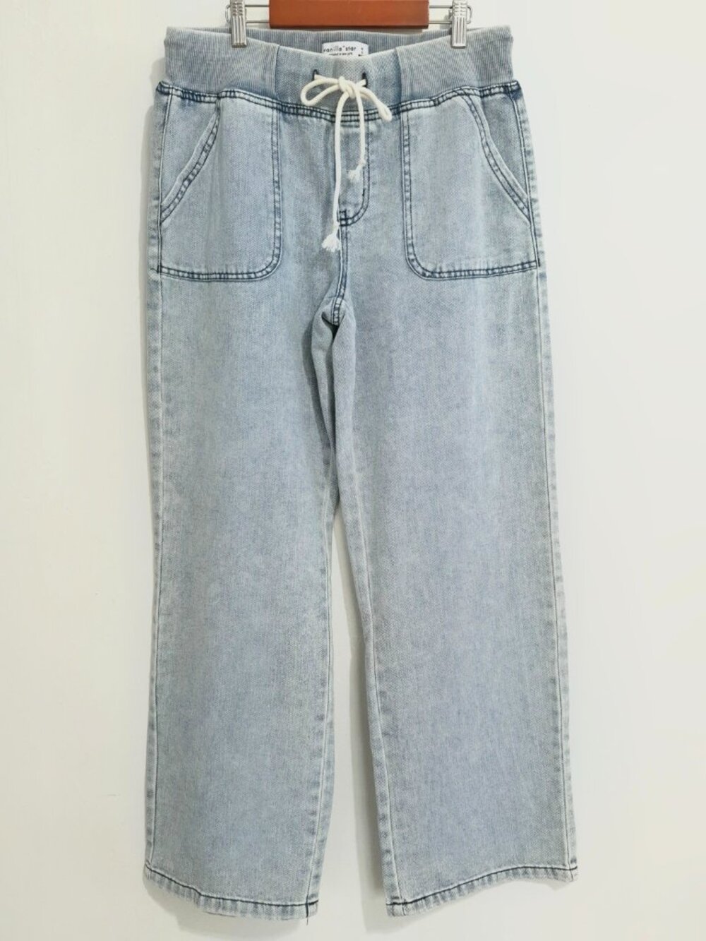 Vanilla Star Women's Medium Light Wash Wide Leg Denim Jogger Pants Drawstring M
